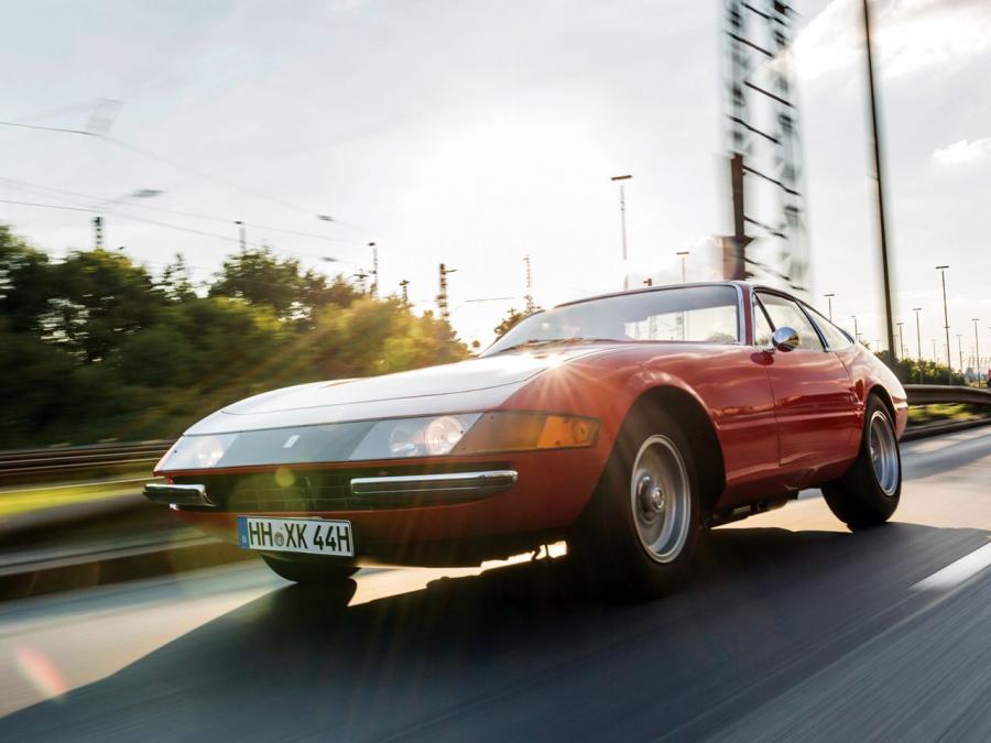  Ferrari 365 GTB/4 Daytona 1968 года  (UK) (фото 12 из 23)